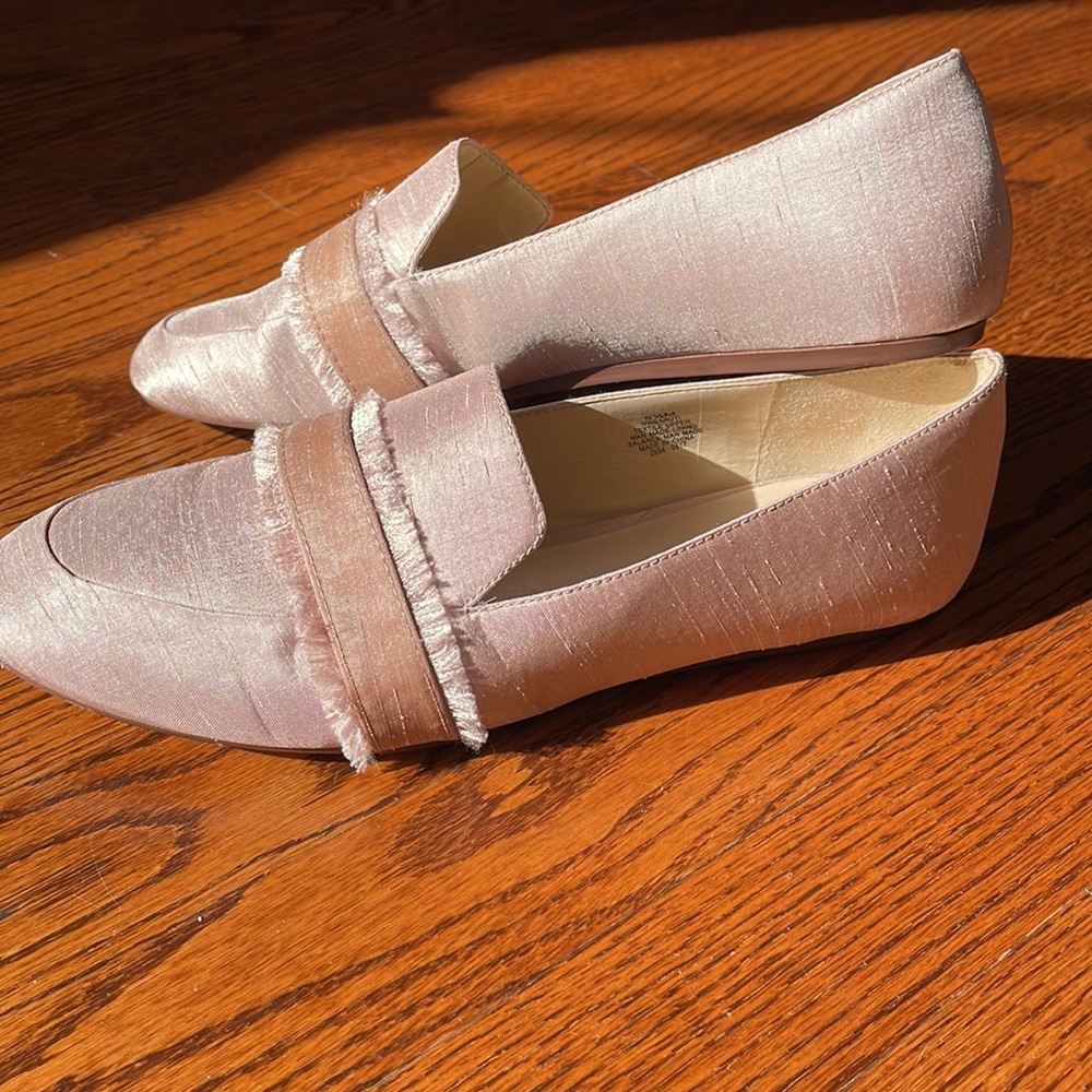 Ruffle Loafer - Picture 3 of 7